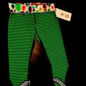 Lululemon Seawheeze Run Inspire Crop II: Bugs!